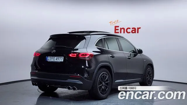 Mercedes-Benz GLA-Class 2023 — фото 2
