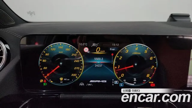 Mercedes-Benz GLA-Class 2023 — фото 8