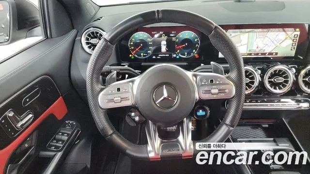Mercedes-Benz GLA-Class 2023 — фото 13