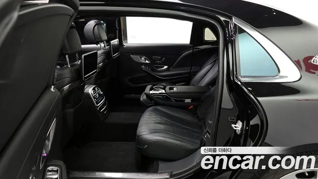 Mercedes-Benz S-Class 2017 — фото 12