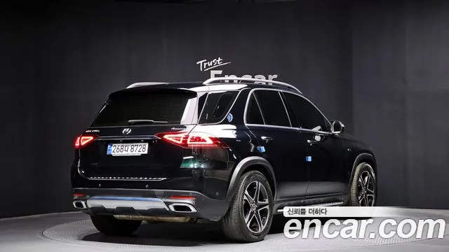 Mercedes-Benz GLE-Class 2021 — фото 2