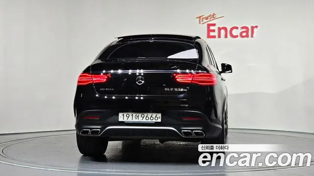 Mercedes-Benz GLE-Class 2019 — фото 4