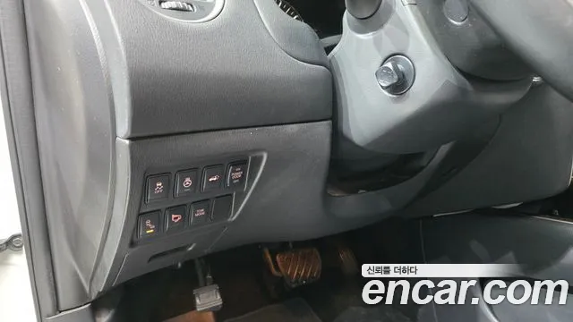 Nissan Pathfinder 2016 — фото 14