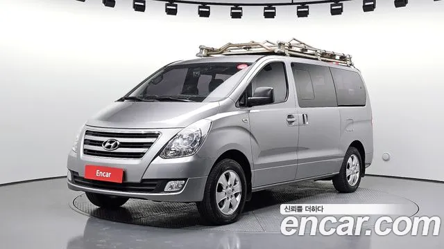 Hyundai Starex 2016 — фото 1