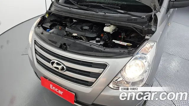 Hyundai Starex 2016 — фото 6
