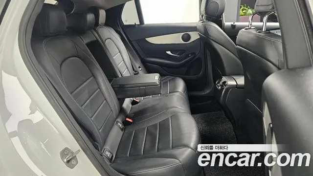 Mercedes-Benz GLC-Class 2018 — фото 12