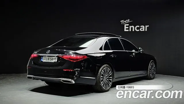 Mercedes-Benz S-Class 2023 — фото 2
