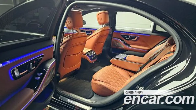 Mercedes-Benz S-Class 2023 — фото 11