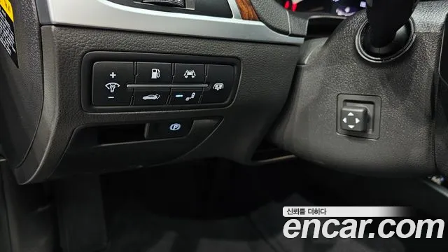 Hyundai Genesis 2015 — фото 16