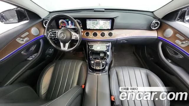 Mercedes-Benz E-Class 2019 — фото 7