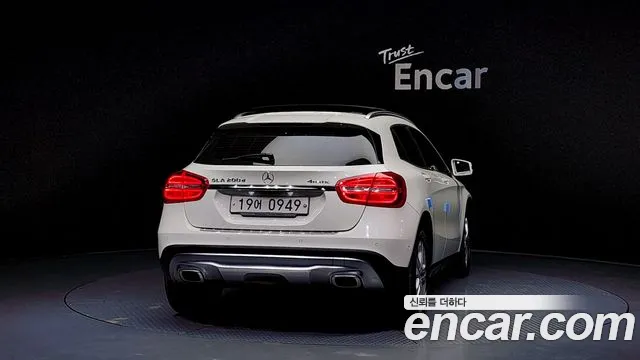 Mercedes-Benz GLA-Class 2016 — фото 4