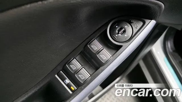 Ford Focus 2015 — фото 14
