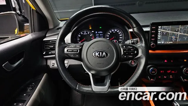 Kia Stonic 2018 — фото 13