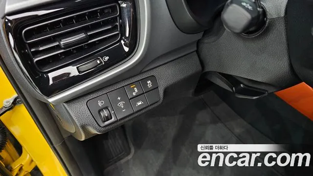 Kia Stonic 2018 — фото 16