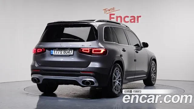 Mercedes-Benz GLB-Class 2022 — фото 2