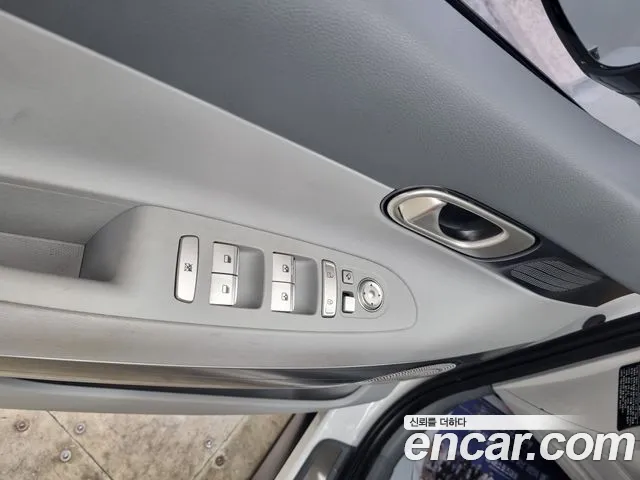 Hyundai Nexo 2022 — фото 9