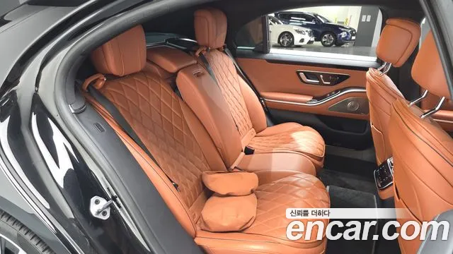 Mercedes-Benz S-Class 2022 — фото 12