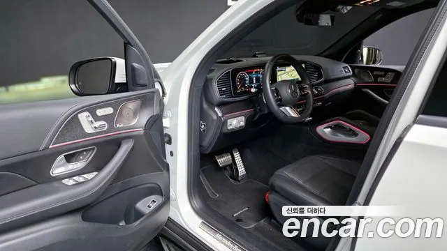 Mercedes-Benz GLS-Class 2025 — фото 10