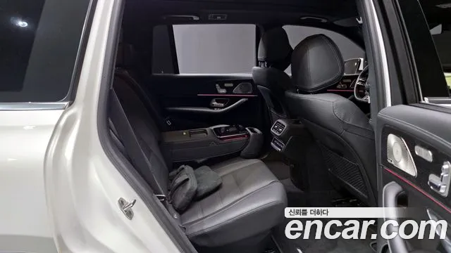 Mercedes-Benz GLS-Class 2025 — фото 12