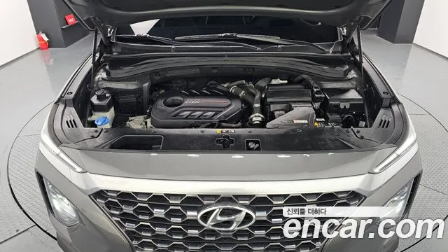 Hyundai Santafe 2020 — фото 6