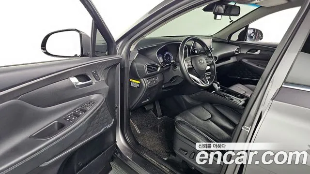 Hyundai Santafe 2020 — фото 12
