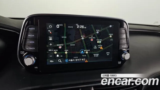 Hyundai Santafe 2020 — фото 14