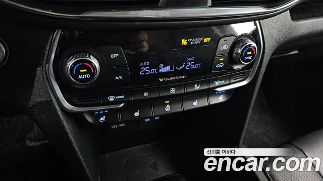 Hyundai Santafe 2020 — фото 17