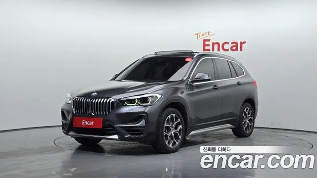 BMW X1 2022 — фото 1