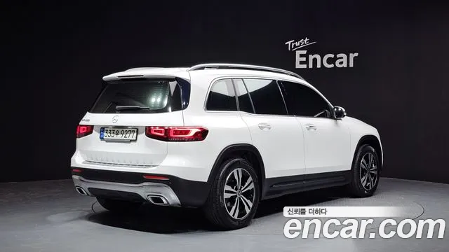 Mercedes-Benz GLB-Class 2021 — фото 2