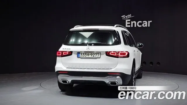 Mercedes-Benz GLB-Class 2021 — фото 4