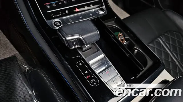 Audi Q7 2023 — фото 9