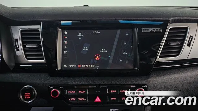 Kia Niro 2017 — фото 16