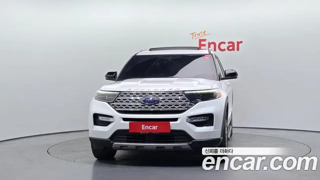 Ford Explorer 2020 — фото 3