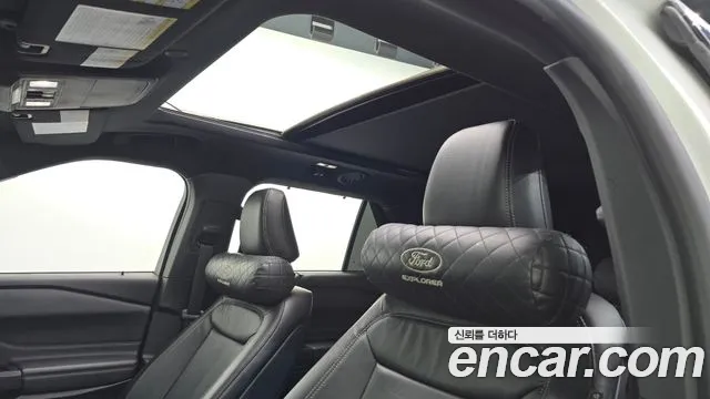 Ford Explorer 2020 — фото 19