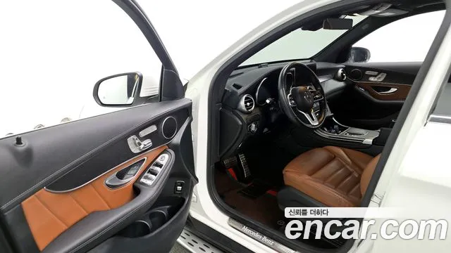 Mercedes-Benz GLC-Class 2022 — фото 10