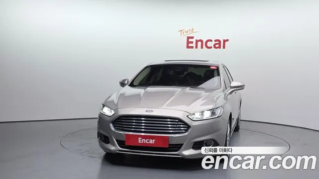 Ford Mondeo 2015 — фото 3