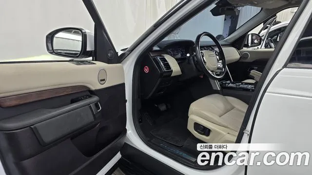 Land Rover Discovery 2019 — фото 10