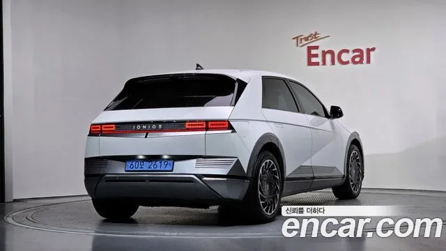 Hyundai Ioniq5 2022 — фото 2