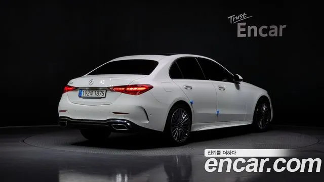Mercedes-Benz C-Class 2022 — фото 2