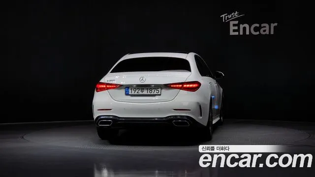 Mercedes-Benz C-Class 2022 — фото 4