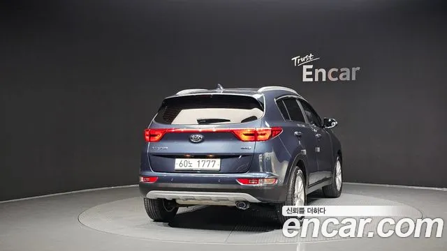 Kia Sportage 2018 — фото 4