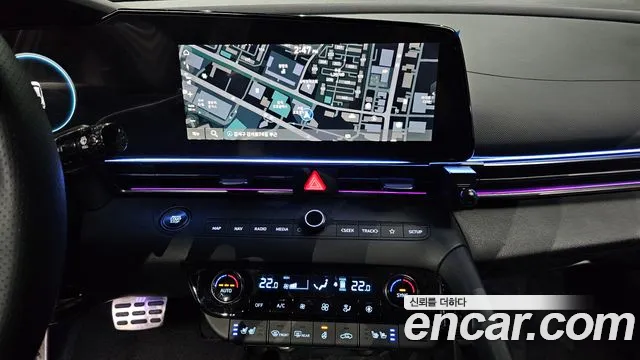 Hyundai AVANTE 2022 — фото 14