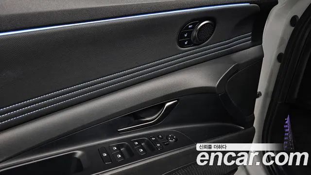 Hyundai AVANTE 2022 — фото 18