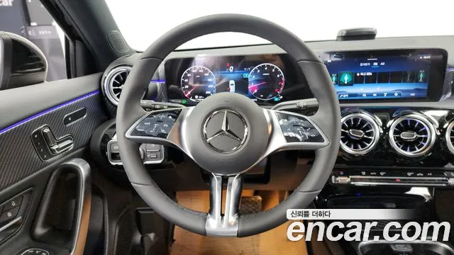 Mercedes-Benz A-Class 2025 — фото 13
