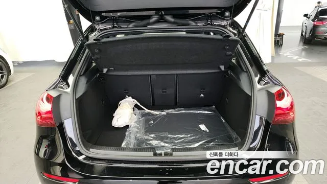 Mercedes-Benz A-Class 2025 — фото 20