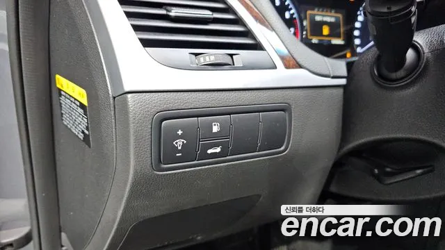 Hyundai Genesis 2015 — фото 18