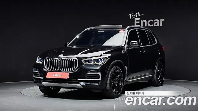 BMW X5 2022 — фото 1