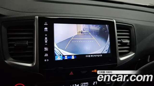 Honda Pilot 2017 — фото 14
