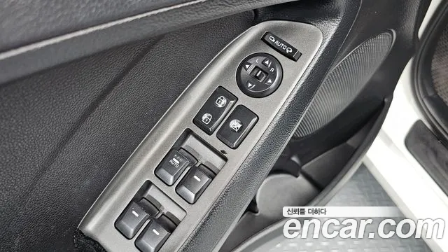 Kia K3 2014 — фото 14
