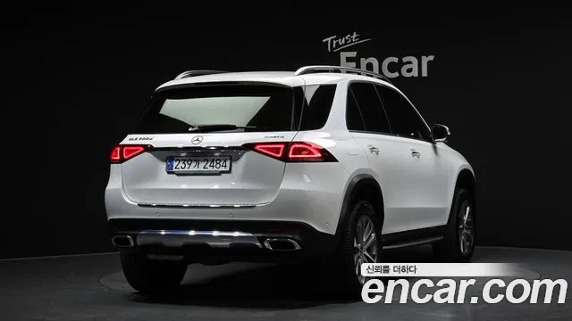 Mercedes-Benz GLE-Class 2023 — фото 2
